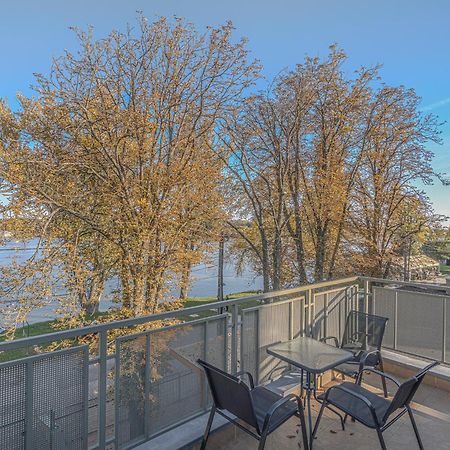 Holiday Beach Budapest Wellness Hotel With Sauna Park Exterior photo